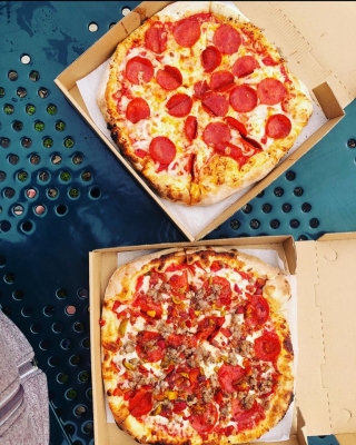 Pizzas.jpg